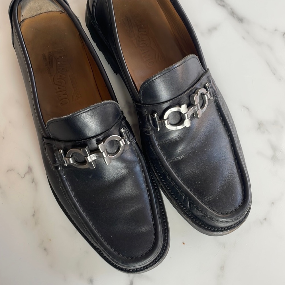 Mens Ferragamo loafers size 7 D used